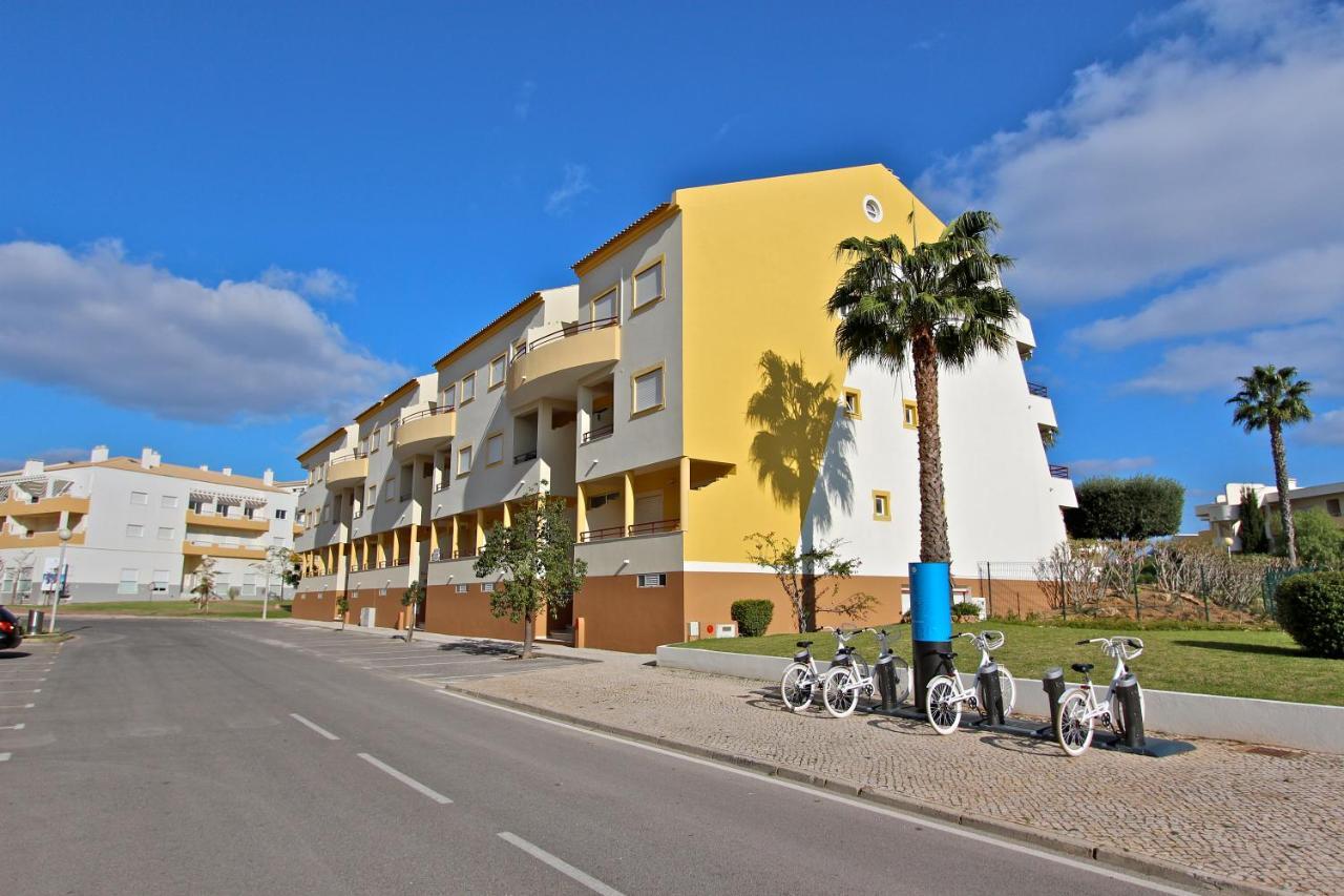 Falésia Marina - Clever Details Vilamoura Extérieur photo